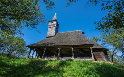 Biserica de lemn „Sfinții Arhangheli Mihail şi Gavriil” din Noțig